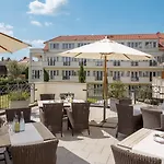 Medici 4* باد شونبورن